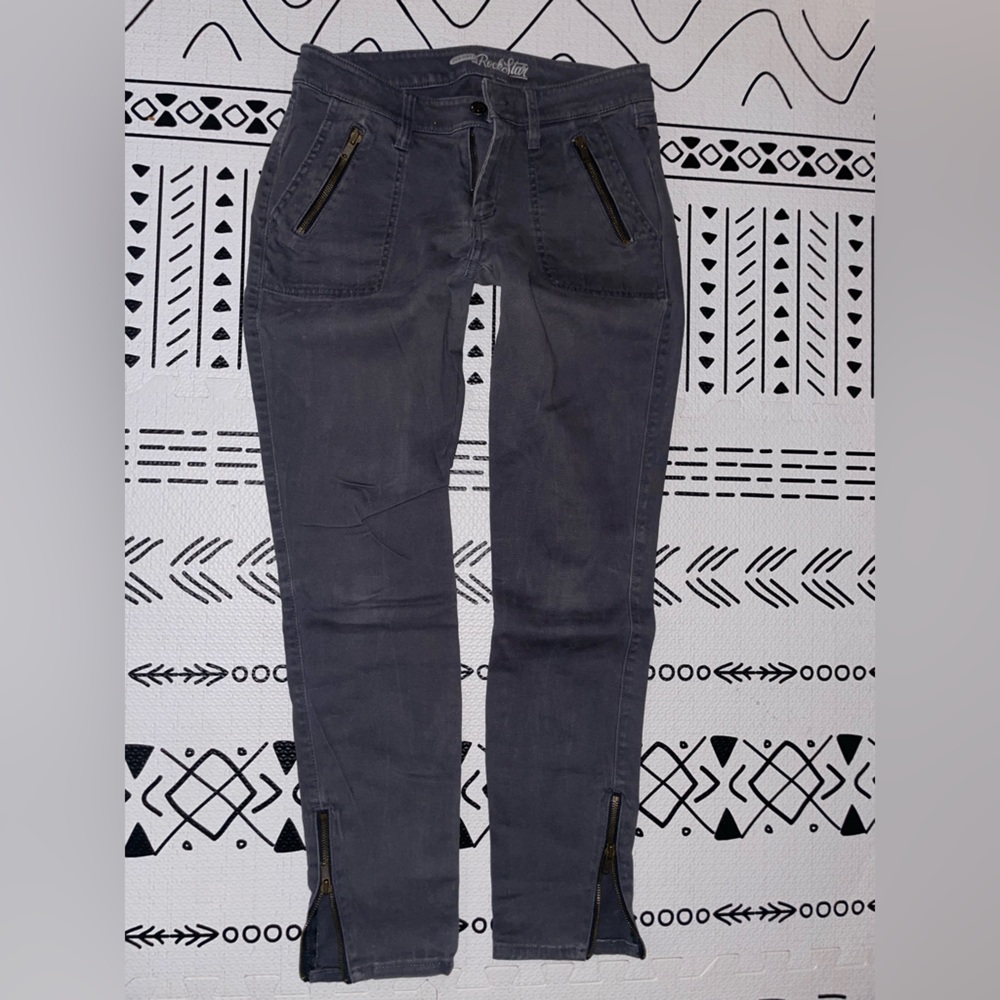 Old Navy Gray Rockstar Chinos Size 6